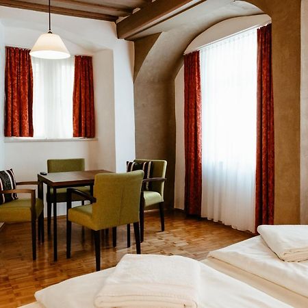 Hotel-Gasthof Goldener Greifen Ρότενμπουργκ  Εξωτερικό φωτογραφία