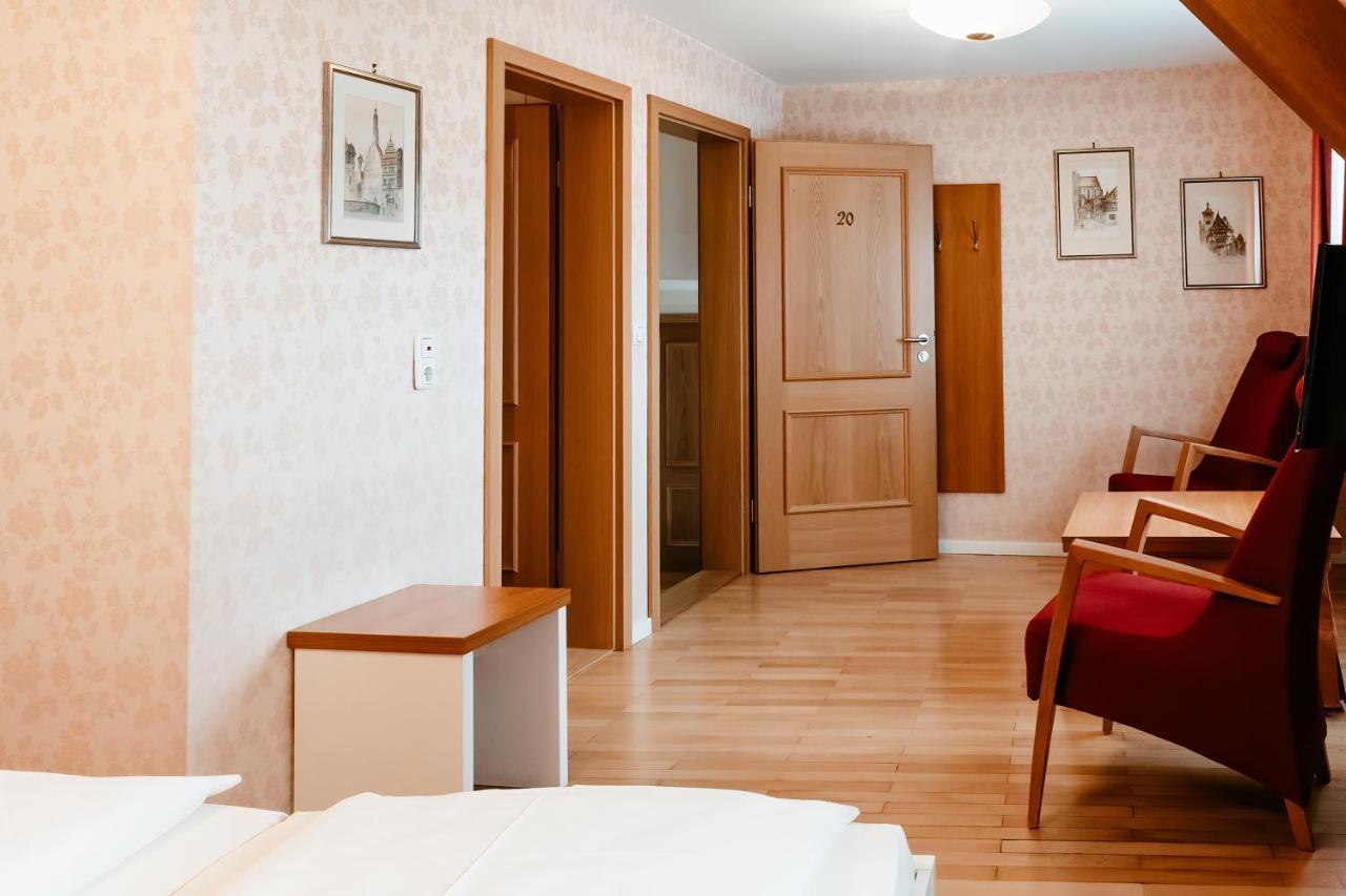 Hotel-Gasthof Goldener Greifen Ρότενμπουργκ  Εξωτερικό φωτογραφία